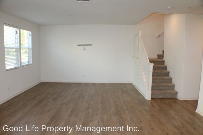 Building Photo - 3 br, 2.5 bath House - 309 Mission Villas Rd