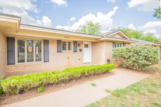 Foto del edificio - Welcome Home!!!