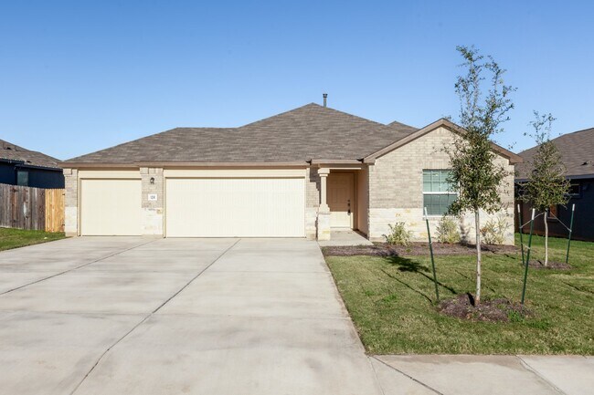 Foto del edificio - 3 Bedroom Plus Study and 3 car garage!