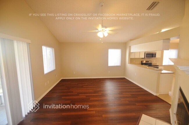Foto del edificio - 1327 Windjammer Pl