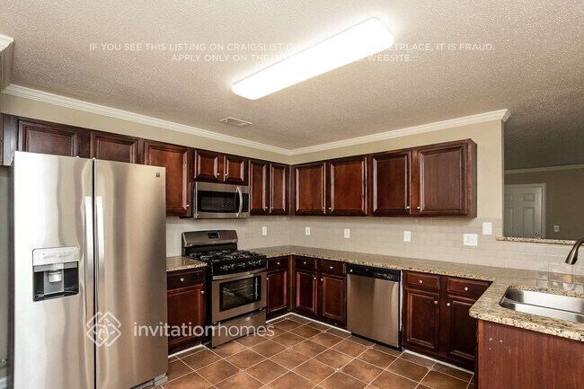 Foto del edificio - 4010 Shaded Oasis Ln