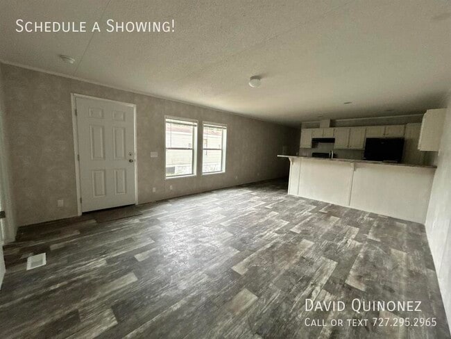 Foto del edificio - 4614 E Old Trail Rd