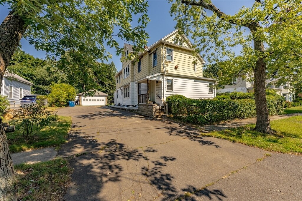 Primary Photo - 120 Hillside Ave