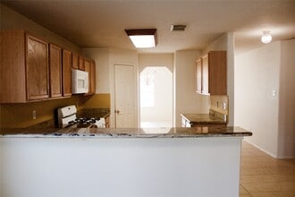 Building Photo - 10402 Kinsdale Crossing Ln