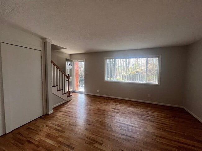 Building Photo - 1604 Briarcliff Rd NE