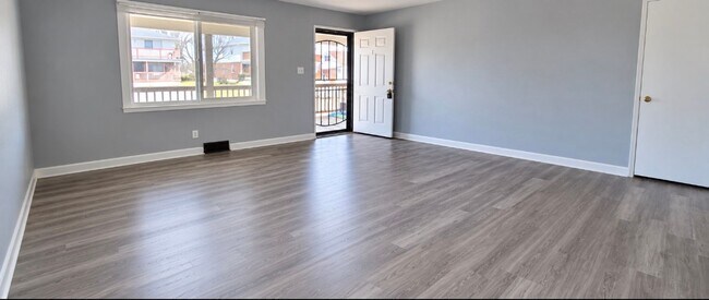 Foto del edificio - 210 N Cherrywood Ave