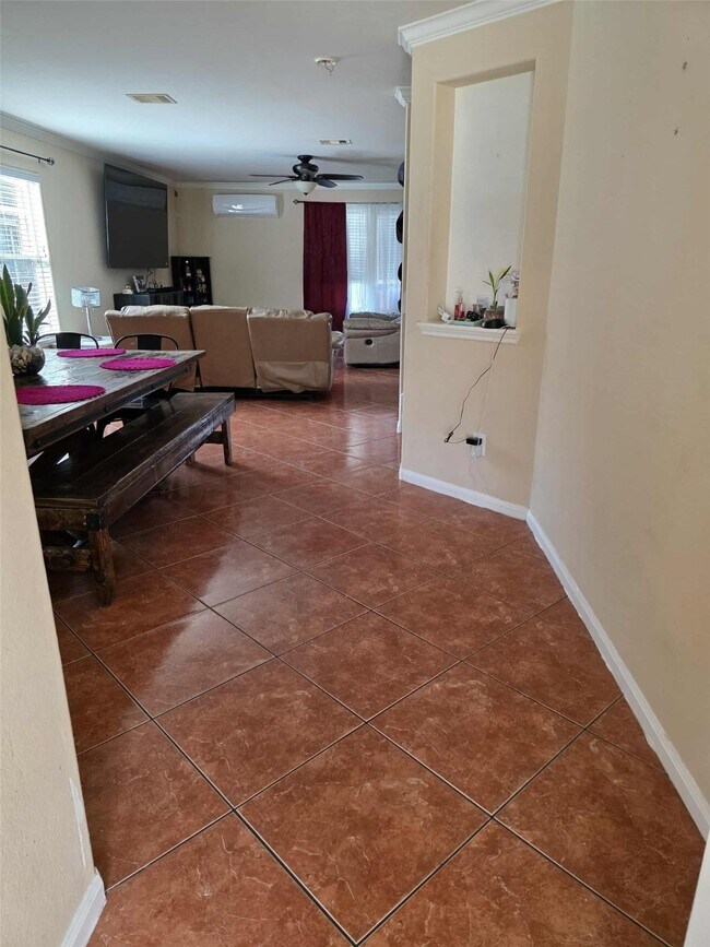 Foto del edificio - 10306 Dalehurst Ct