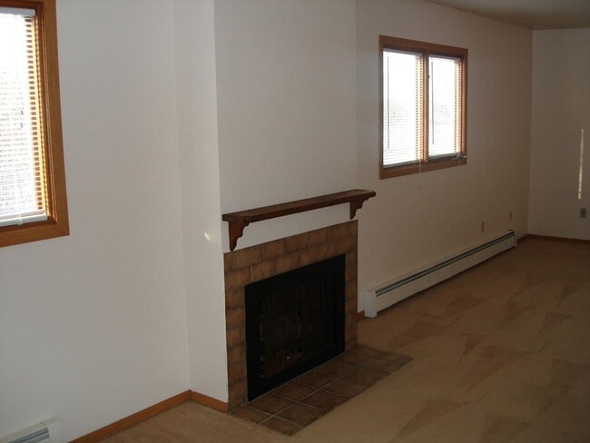 Foto del edificio - South Anchorage Sunny Upstairs 2 bed with washer and dryer