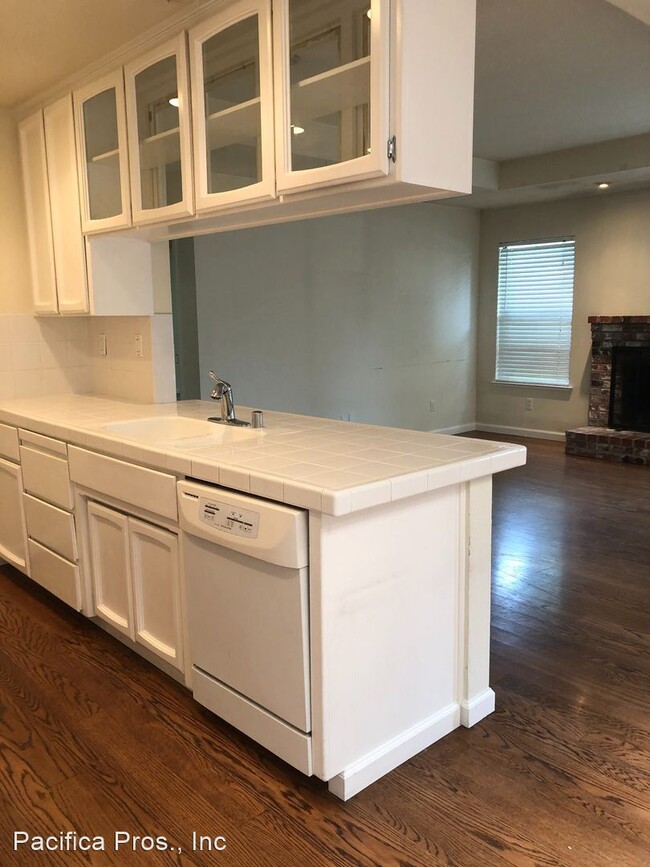 Building Photo - 2 br, 2 bath House - 7861 Rush River