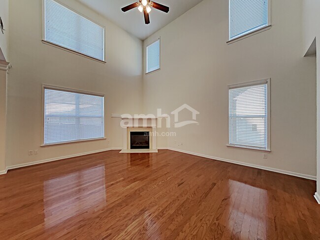 Foto del edificio - 231 Hampton Station Blvd