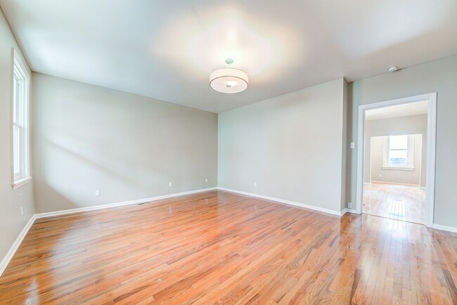 Building Photo - Available August  - RENOVATED 3 Bedroom Ho...