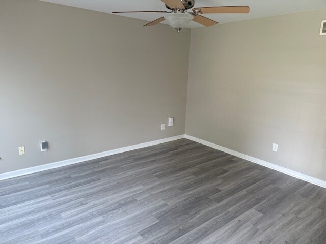Foto del edificio - 25142 Macomb St