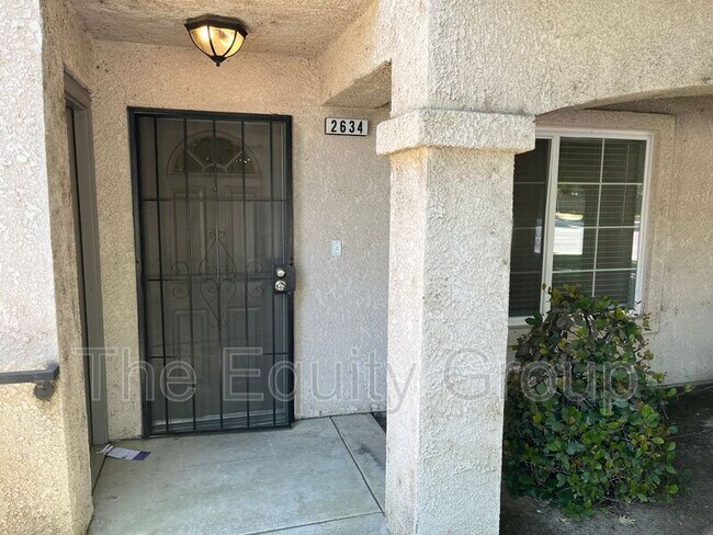 Foto del edificio - 2634 N St Johns Pkwy