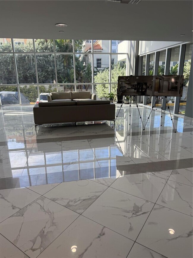 Foto del edificio - 525 N Ocean Blvd