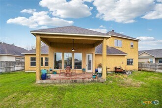 Building Photo - 2622 Fairwood Dr