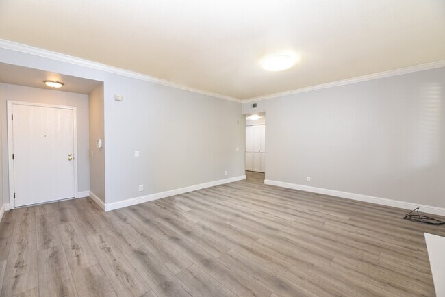 Foto del edificio - 3655 Birchwood Terrace