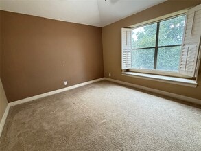 Building Photo - 1135 Via Belcanto