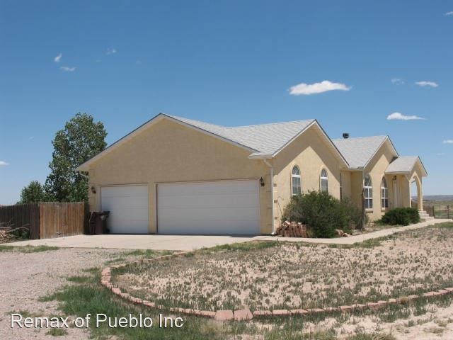 Primary Photo - 3 br, 2 bath House - 1137 E. SAPINERO