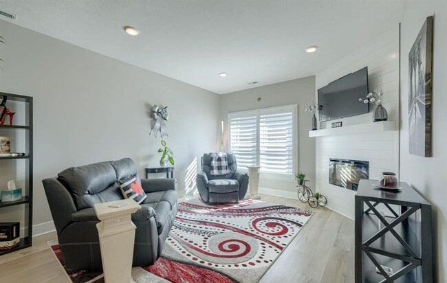 Photo - Row Home Available In Omaha