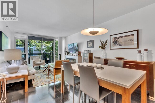 Photo du bâtiment - 1650 W 7th Ave