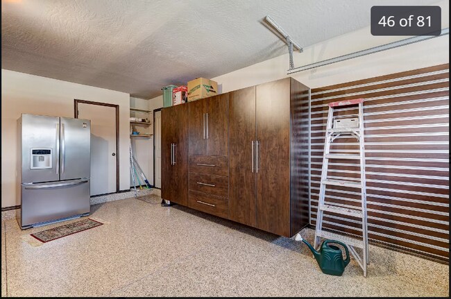 Foto del edificio - 13632 S Land Ave