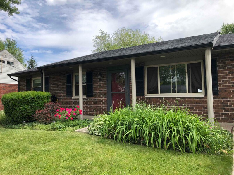 Primary Photo - 2508 Foxchase Ct W