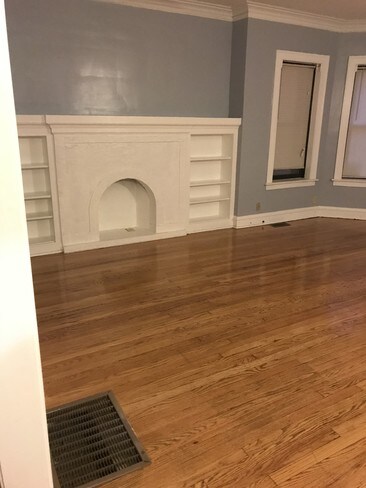 Foto del edificio - 7925 S Vernon Ave