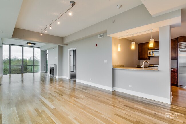 Foto del edificio - 525 Kedzie St