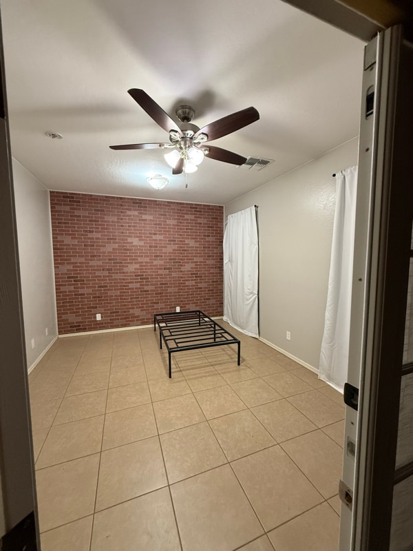 Foto principal - 2428 N 101st Ave