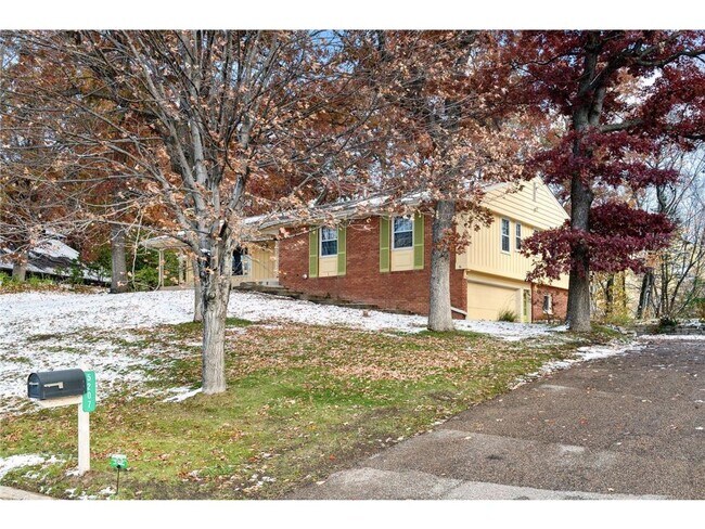 Foto del edificio - 5207 Doncaster Way