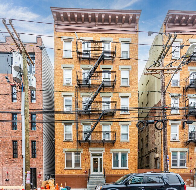 Building Photo - 717-719 Clinton St