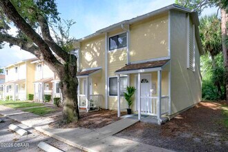 Building Photo - 480 Reed Canal Rd