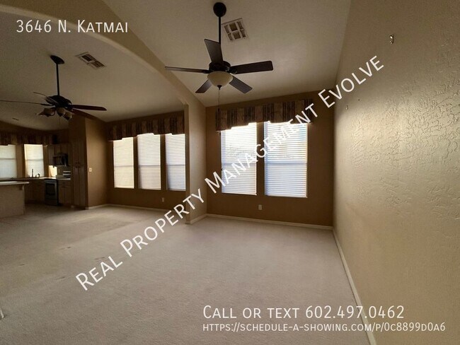 Foto del edificio - COME TOUR TODAY!