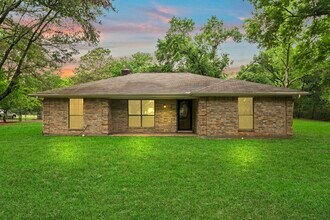Building Photo - 17406 Bobcat Trail