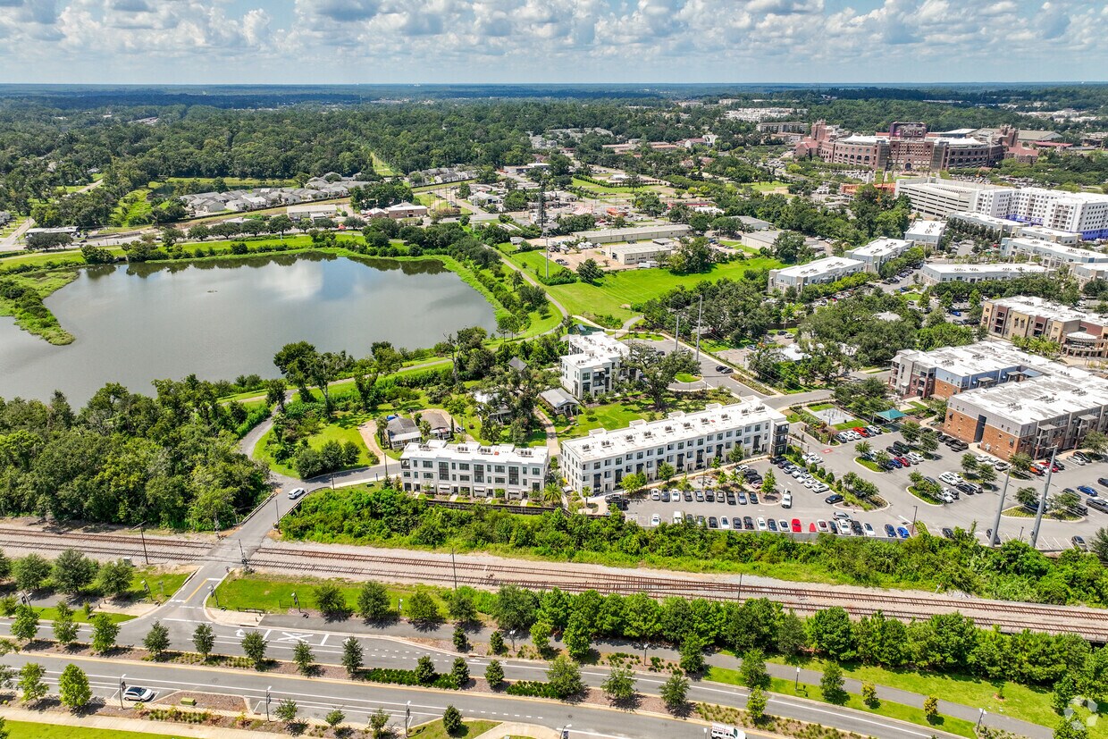Aerial Photo - Prospect Row East/West