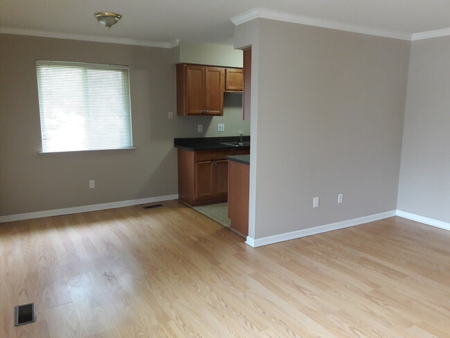 Dining Room - 2284 Orchard Crest St