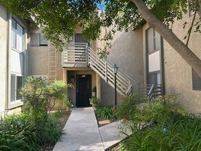 Building Photo - 786 Birchpark Cir