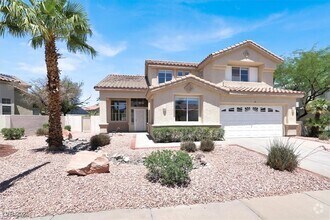 Building Photo - 8 Desert Dawn Ln