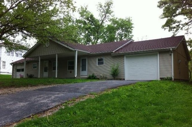 Building Photo - 4305 Northwest 52 Street