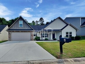 Building Photo - 4 Milo Ct