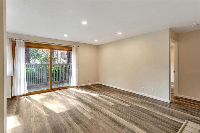 Building Photo - 2489 Jubilee Ln