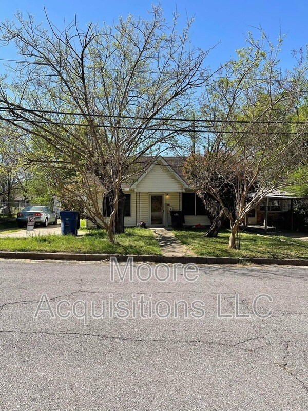 Foto principal - 314 W Murray St