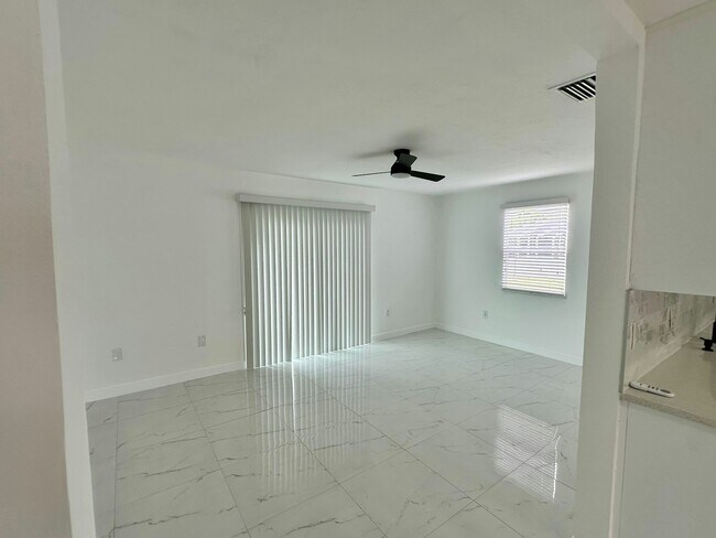 Building Photo - 20308 Gentry Ave