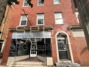 Building Photo - 13 W King St