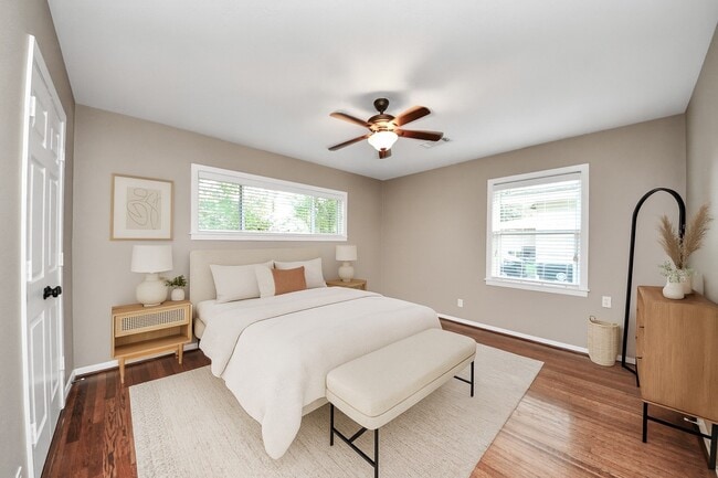 Building Photo - 9535 Vogue Ln