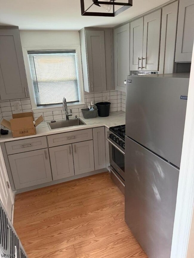 Building Photo - 401 E Front St