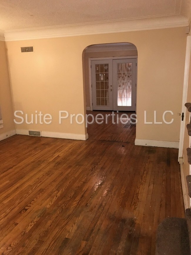 Foto del edificio - 10800 E Outer Dr