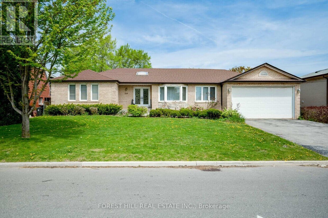 Primary Photo - 244 Waterloo Ave