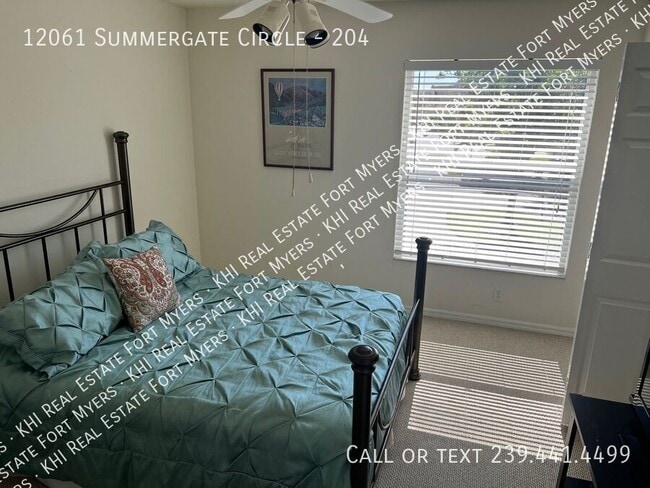 Foto del edificio - 12061 Summergate Cir