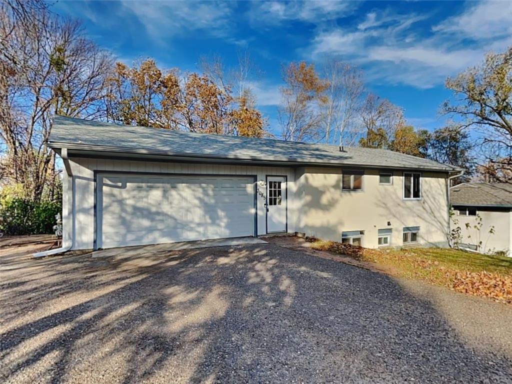 3085 Upper 76th St E, Inver Grove Heights, MN 55076 House Rental in